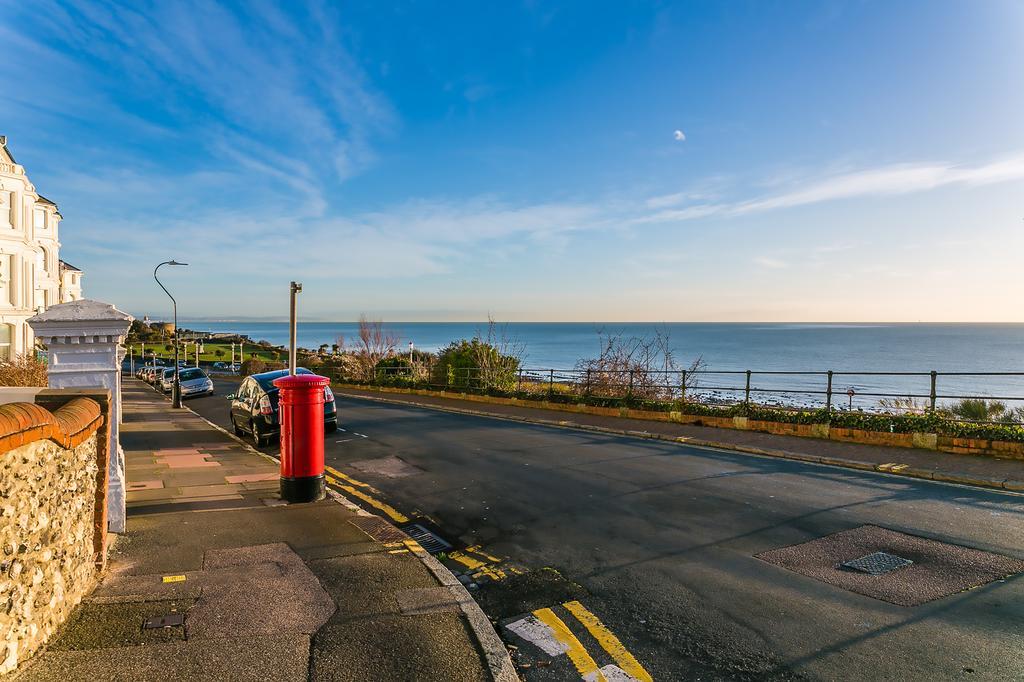 Meads Apartment Eastbourne Exteriör bild